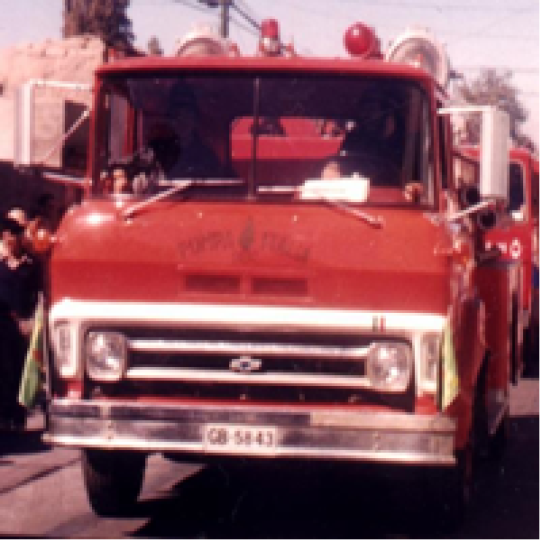 Autobomba Chevrolet histórica de Pompa Italia